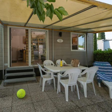Holiday Home Garda Suite Trendy By Interhome ริโวลเตลลา ภายนอก รูปภาพ